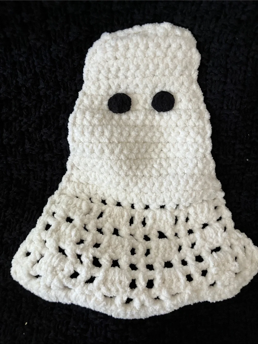 Martha Stewart Black Throw with White Crochet Ghost